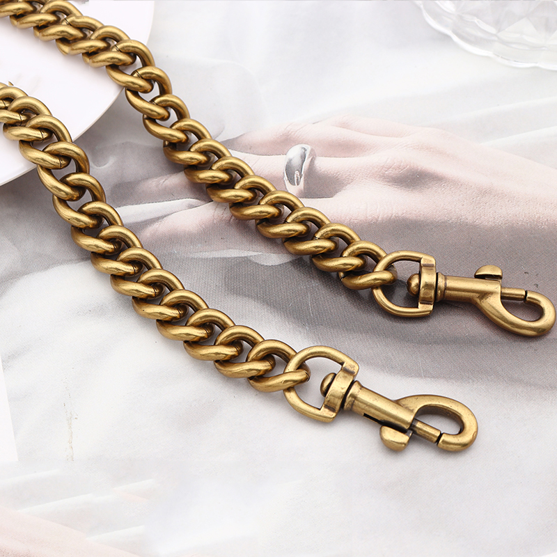 Aluminum chain strap bag silve - Luxury Bags With Silver Hardware ulasan dan harga