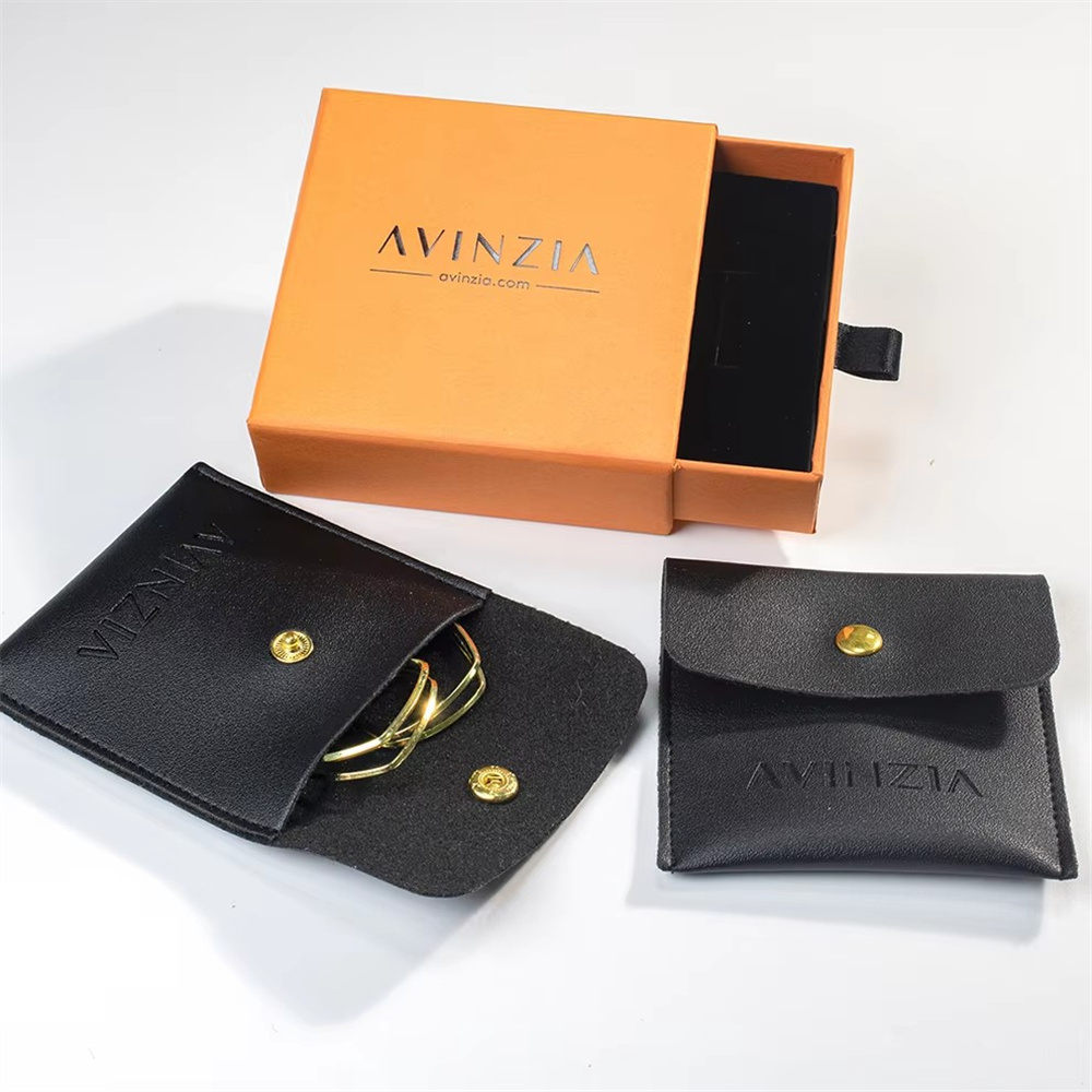 PandaSew Beige Envelope Style  - Luxury Bags Logo ulasan dan harga