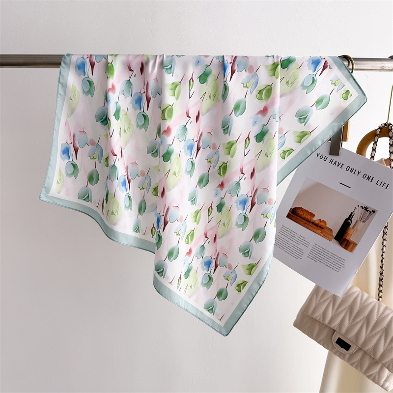 Luxury Printed Square Scarves  - Luxury Bags Casual ulasan dan harga